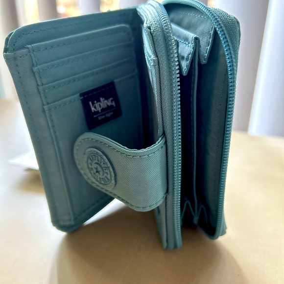 NWT Kipling zipper and snap wallet AC2399 New Money ONE Night Gray wallet - Picture 4 of 6